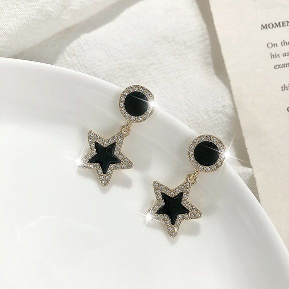 Black Star Drop Earring - Picture 1 of 1